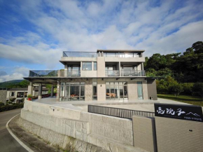 亮院子旅墅 Bright Courtyard